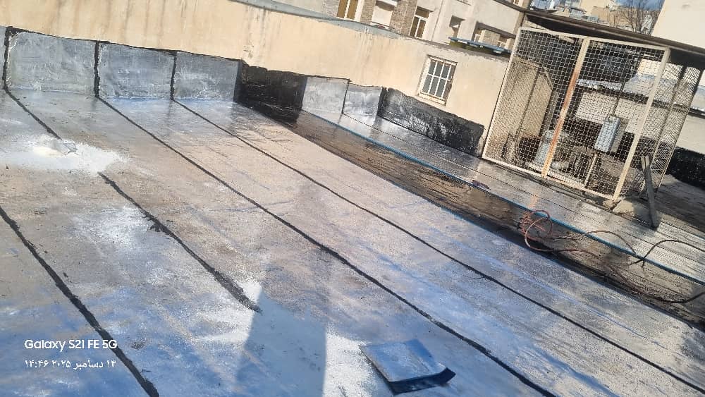 تعمیر چكه كردن سقف خانه